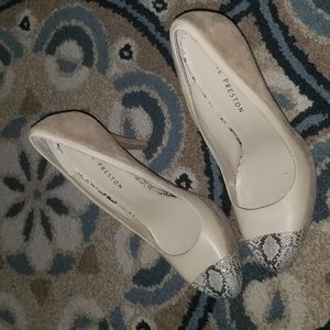 Beige Women  Pumps